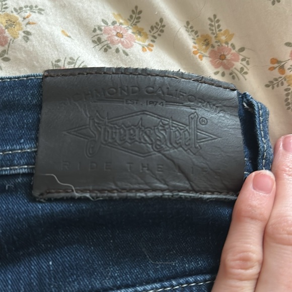 Mens motorcycle jeans! My husband is cleaning out his closet! - Picture 4 of 5